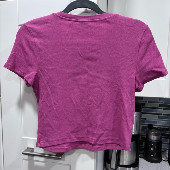 Aritzia TNA Homestretch Rib Tee - Picture 5 of 5